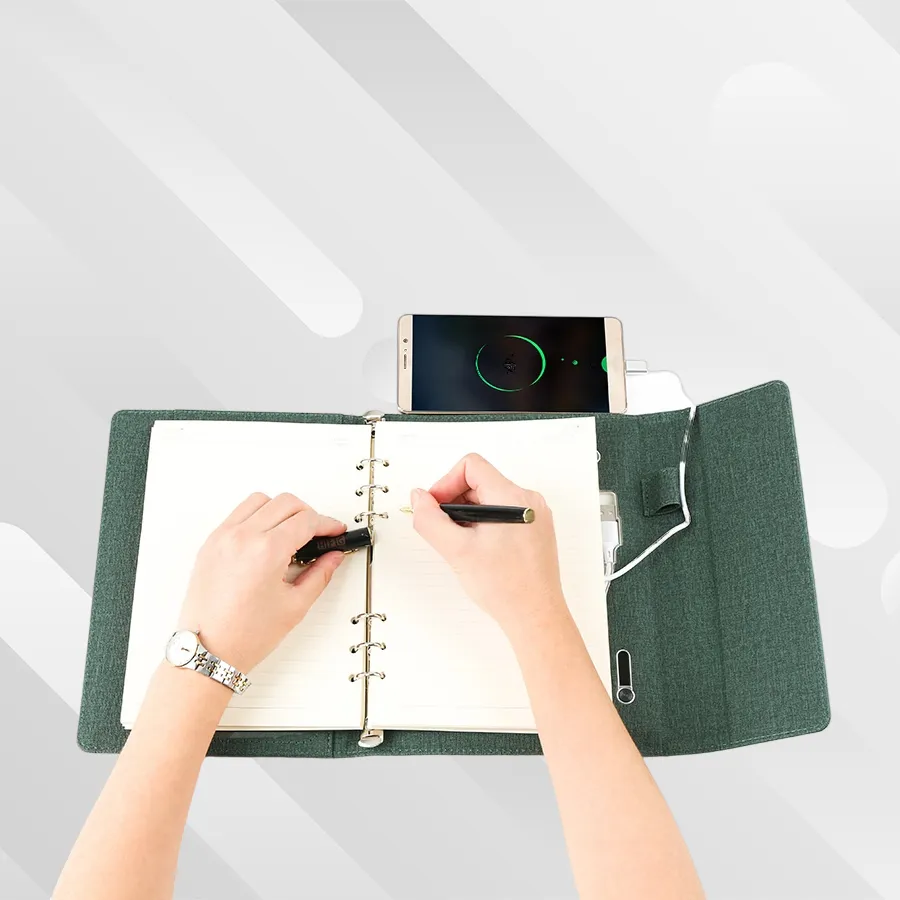 charging notebook - الصورة 5